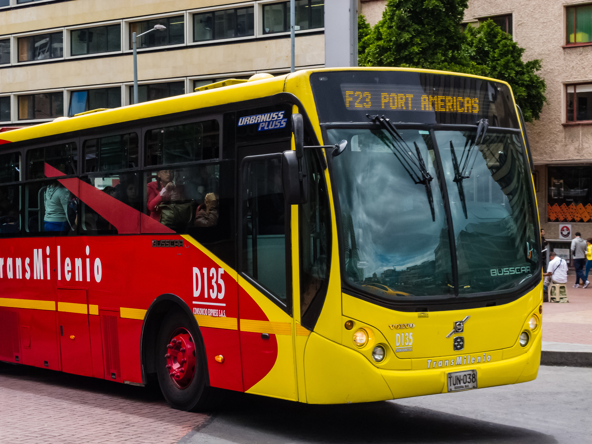 Cierre estación Universidad Nacional Transmilenio: protestas en NQS