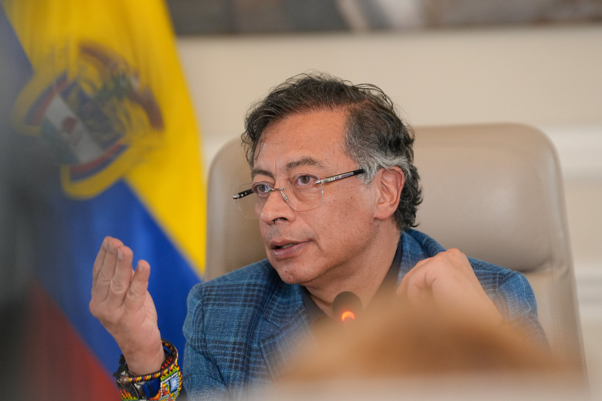 ..Petro seguiría con la barrida de su gabinete y tendría lista dos salidas más: son pesos pesados y con uno tuvo un duro cruce.