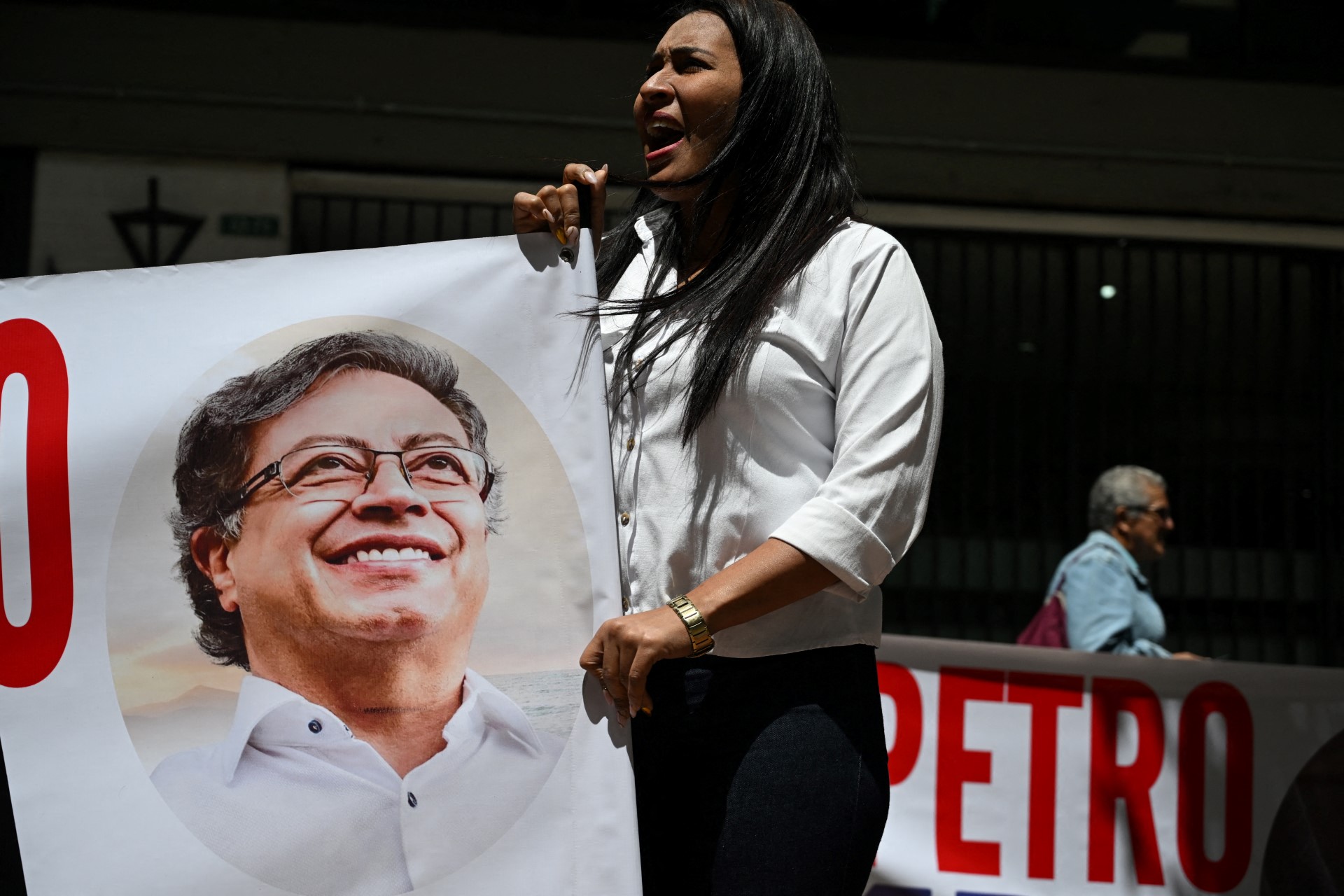 Petro convocó a marchas para este viernes y hace campaña para una Constituyente
