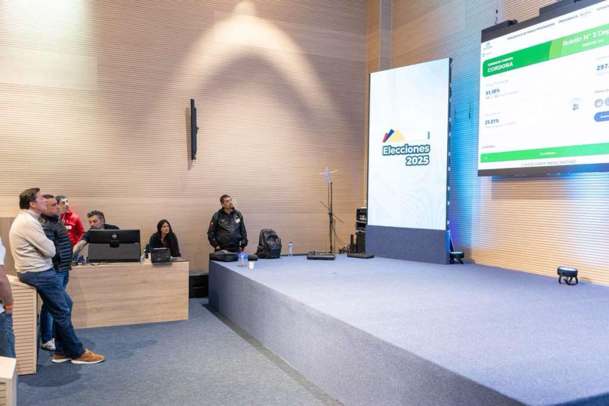 Se cayó la página web de la Registraduría, justo cuando se anunció a Iván Cepeda como ganador en las votaciones con Carolina Corcho. 