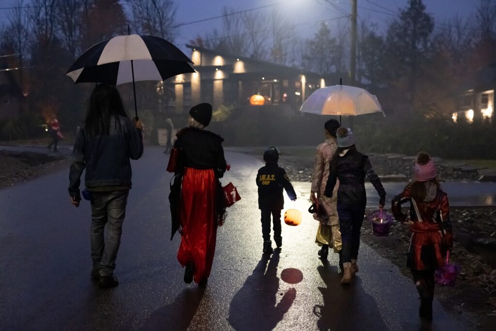 Halloween con lluvia / Getty