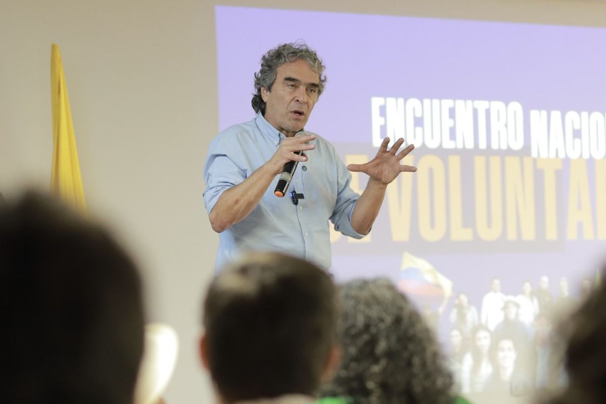 ¿Sergio Fajardo se va a aliar con Álvaro Uribe y César Gaviria? Esto respondió