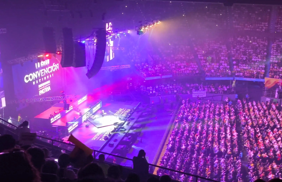 Abelardo de la Espriella explicó cuánto le costó alquilar Movistar Arena