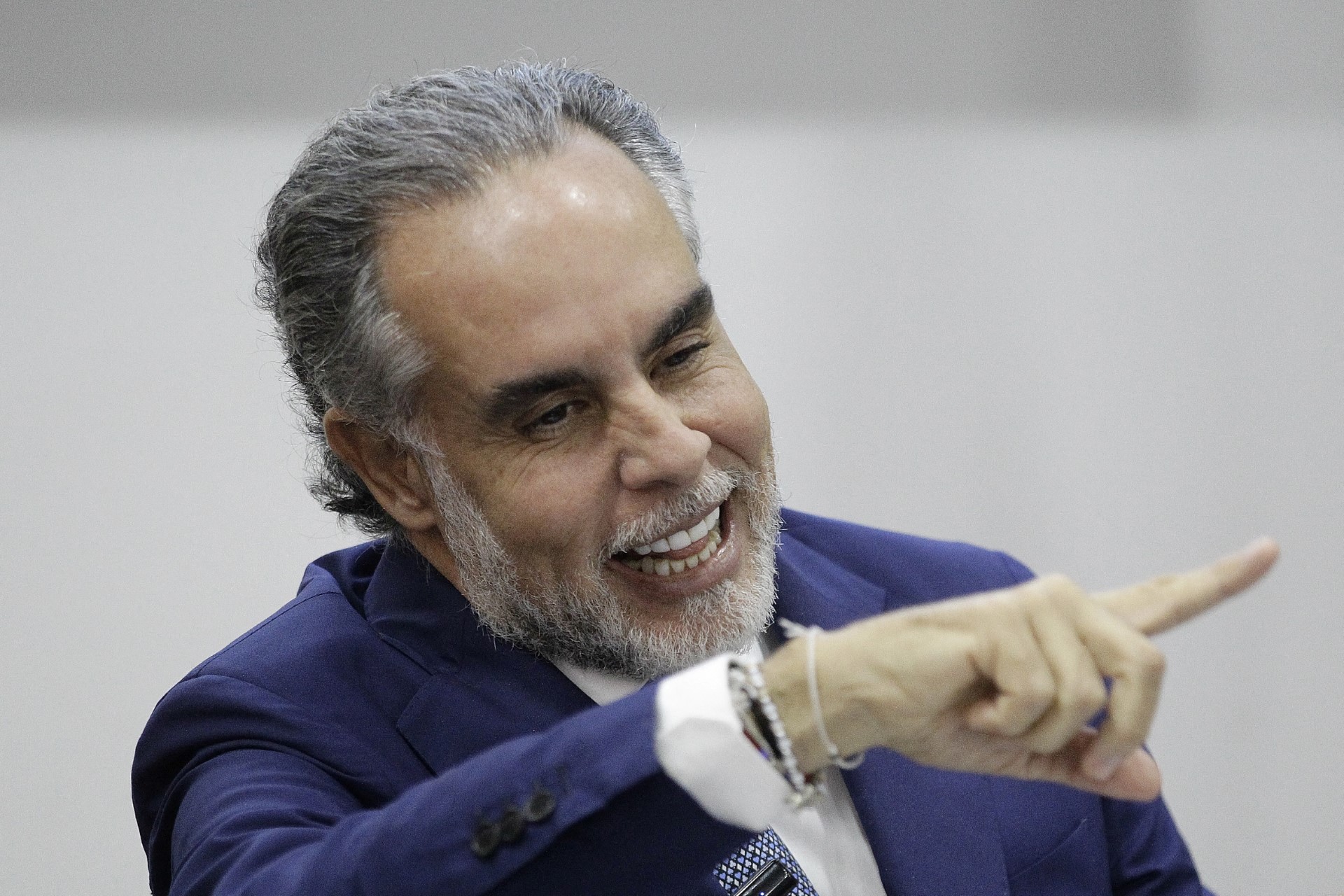 Salario mínimo 2026 sería de 1'800.000 pesos: Armando Benedetti dio cifra