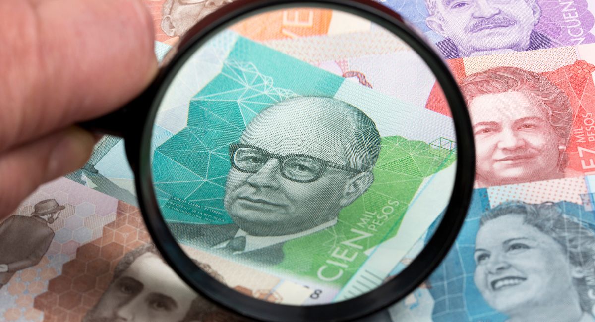 Cuánto costaría pago a trabajador en Colombia si salario mínimo sube 11% en 2026