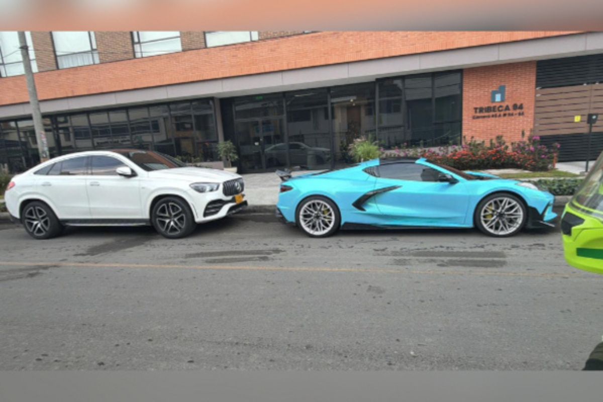 Investigan antecedentes de hombre vinculado a Corvette que insultó a policías; estuvo en la cárcel y tuvo multa el 31 de octubre. 