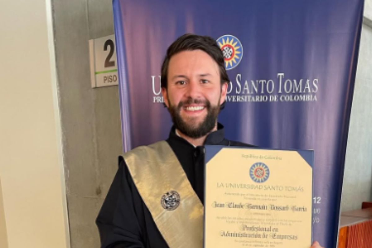 El plan que tenía joven asesinado en Bogotá y que no pudo cumplir: "Amaba a Colombia". El papá dijo que su hijo cumple años este viernes. 