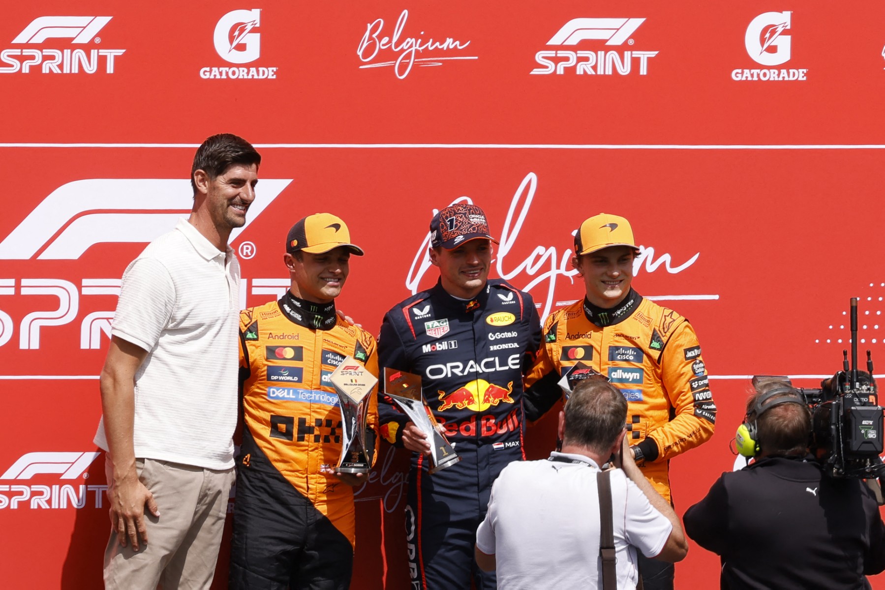 A qué hora es la Fórmula 1: Norris, Verstappen y Norris corren por el título