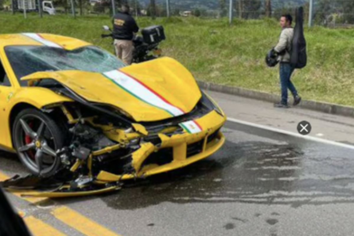 Dan resultados de prueba de alcoholemia a dueño de Ferrari e identifican a motociclista que murió en la vía La Calera-Sopó. 