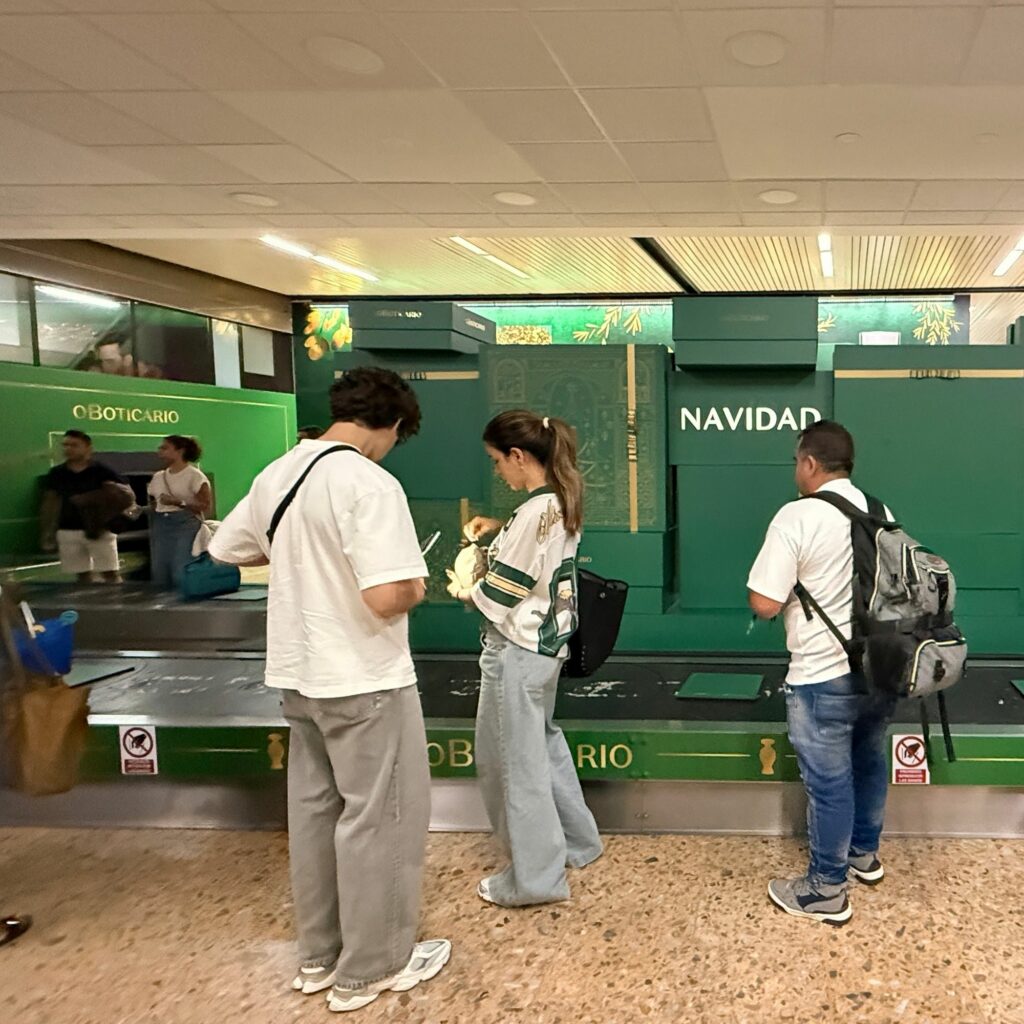 O Boticário repartió seis mil regalos en aeropuertos