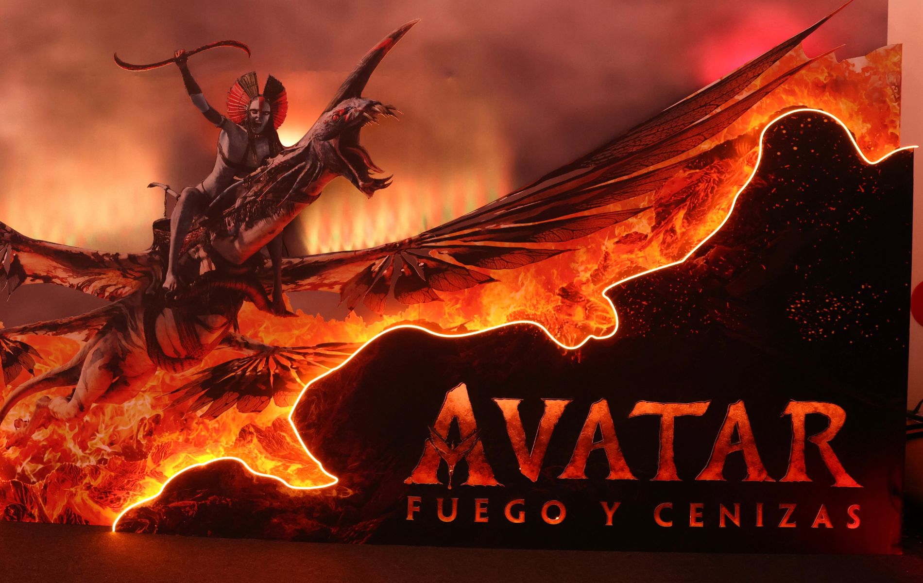 Así se vivió la premiere de Avatar: fuego y cenizas en Bogotá