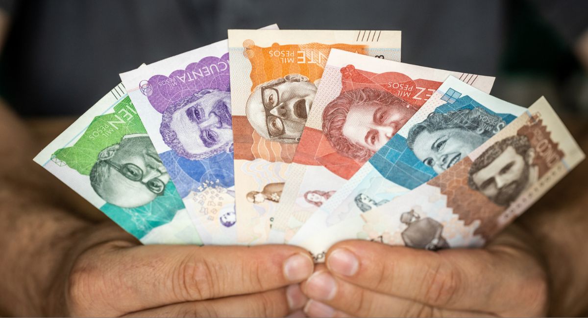 Salario mínimo 2026 en Colombia: empresarios rechazan aumento superior al 11% que estudia el Gobierno de Gustavo Petro y alertan consecuencias.