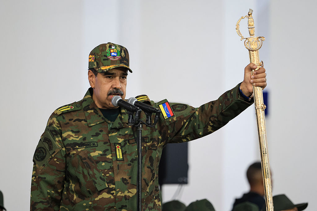 Maduro pide apoyo militar de Colombia ante posible intervención de EE. UU.