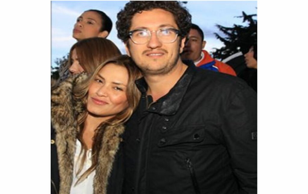 Katherine Porto y el productor musical Max Oldham