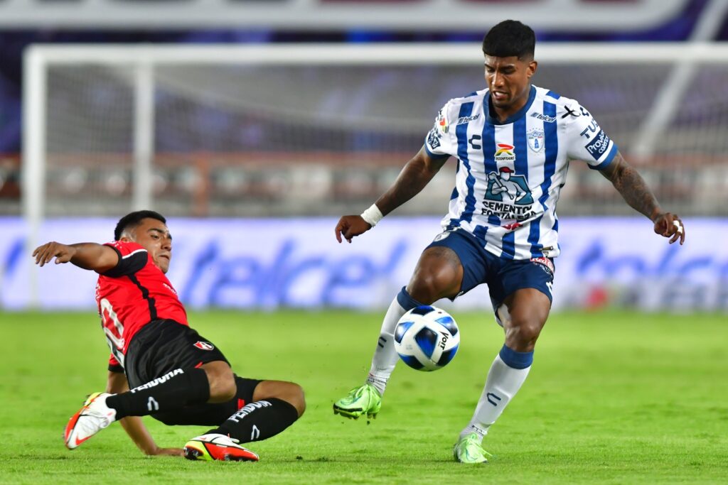 Santiago Mosquera / Getty