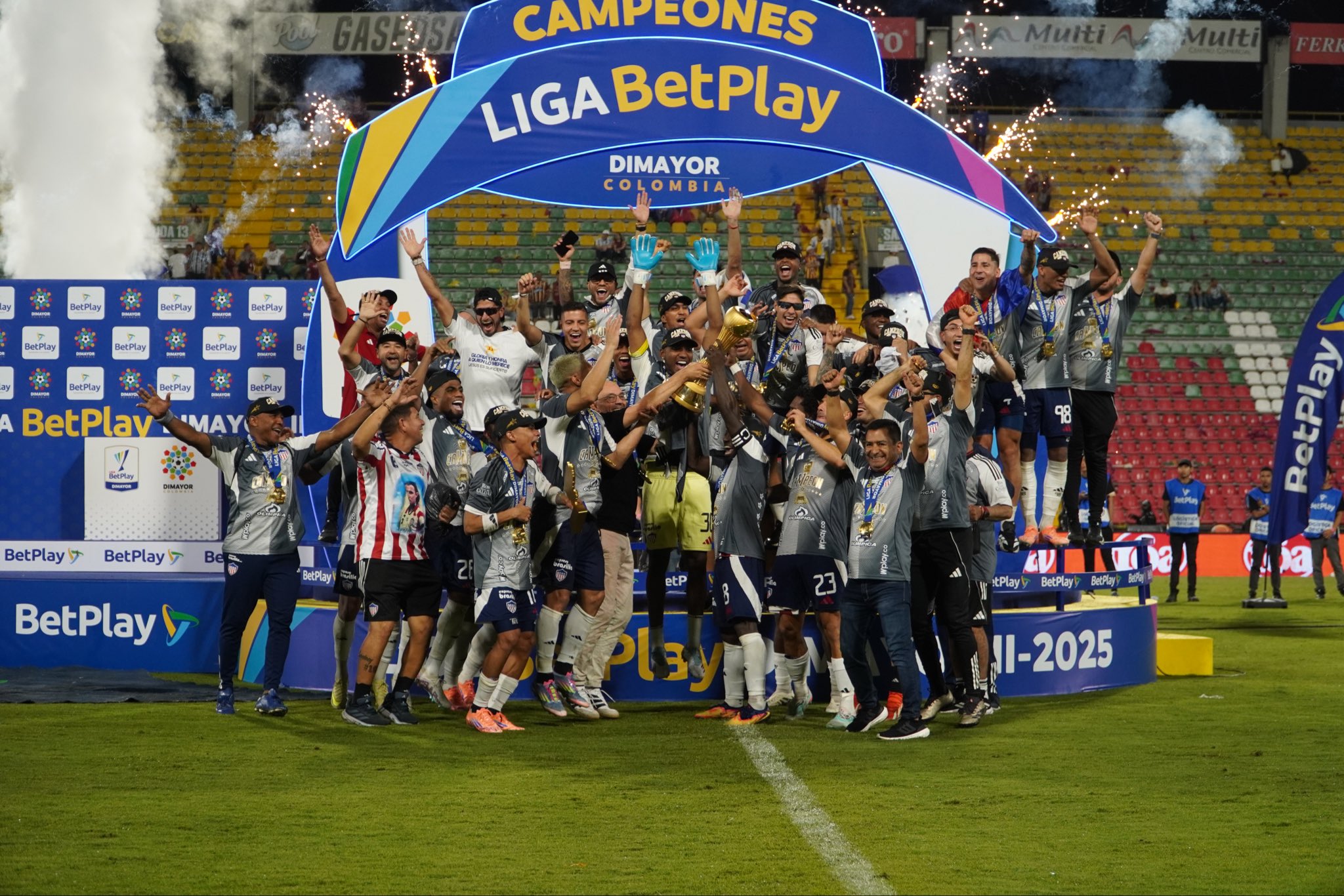 Robaron a Guillermo Paiva, jugador de Junior: Avianca perdió sus maletas