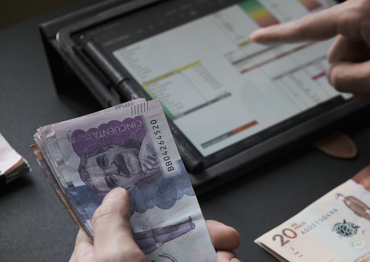 En cuánto queda la hora con salario mínimo de 2026 en Colombia y subida en julio