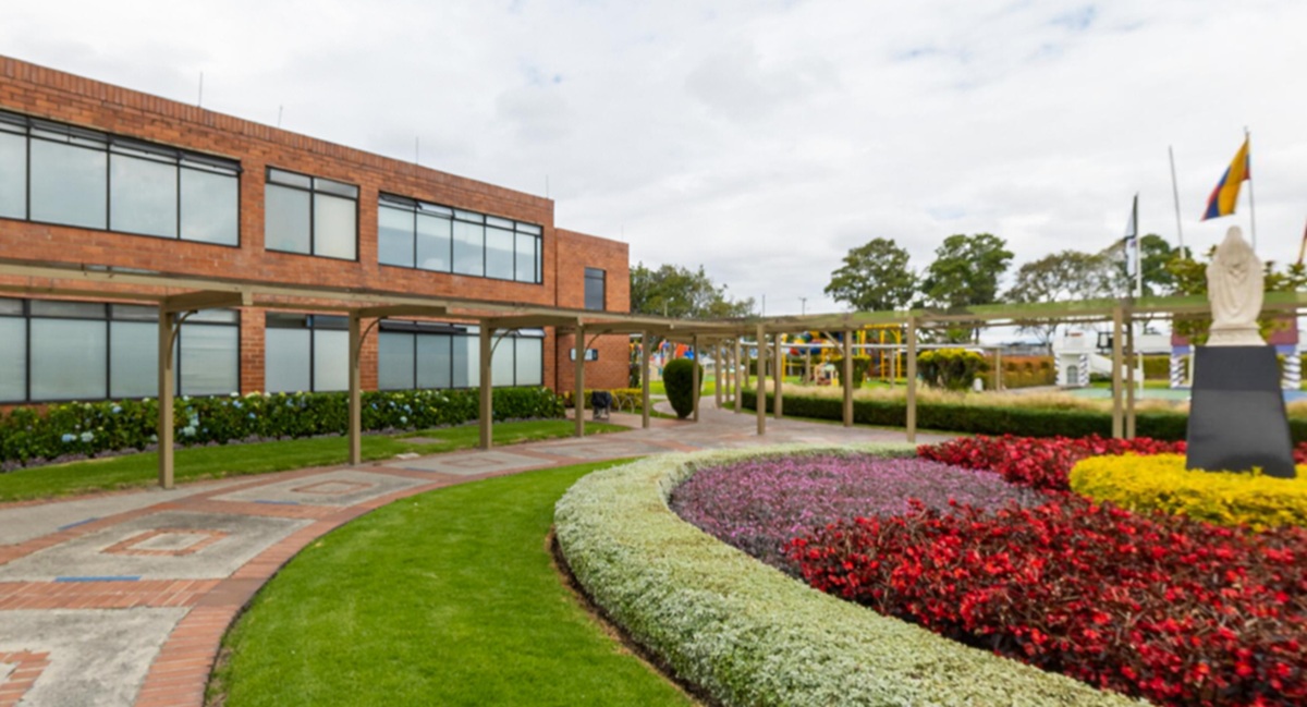 Gimnasio Colombo Británico