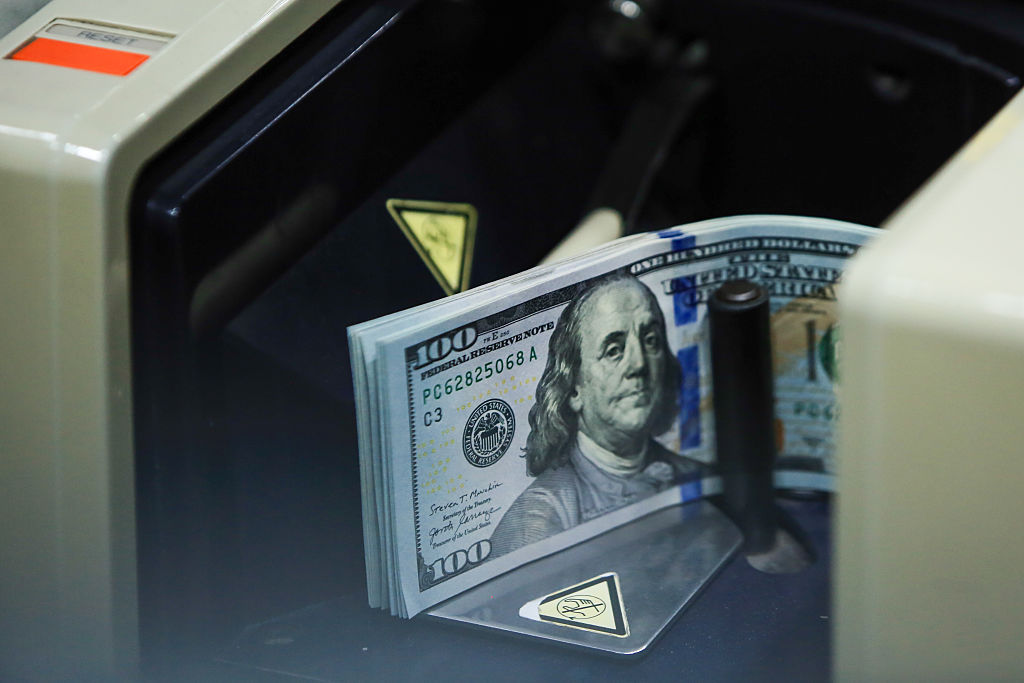 Dólar en Colombia cerró mercado con nueva caída y estos son los motivos