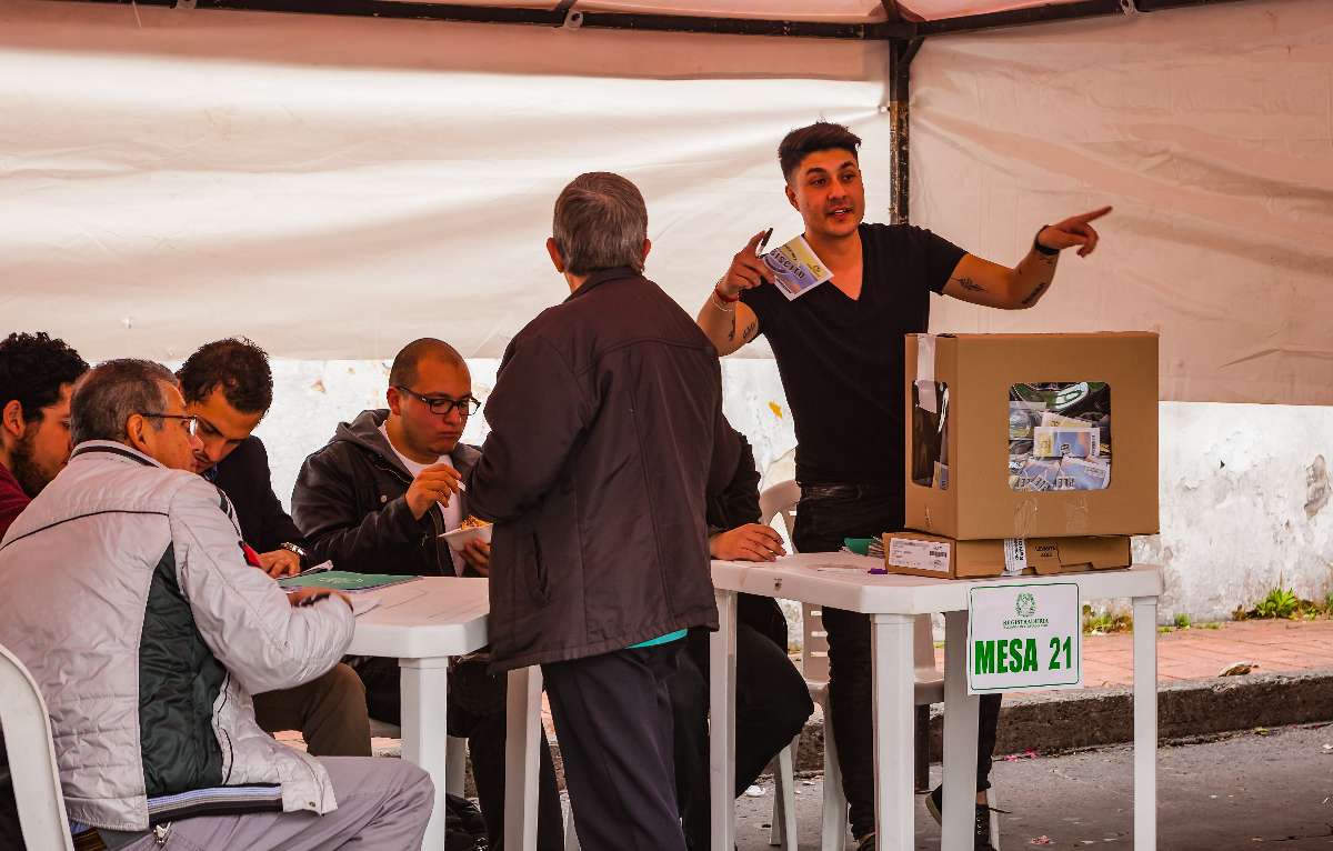 Jurados de votación Colombia 2026: cuánto reciben para alimentación y transporte