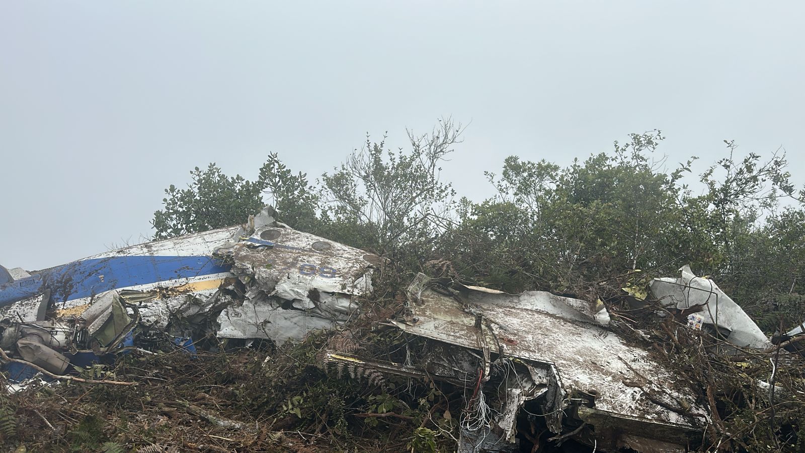 Así quedó el avión de Satena que se accidentó en Norte de Santander y dejó 15 fallecidos. Confirmaron el hallazgo de la caja negra
