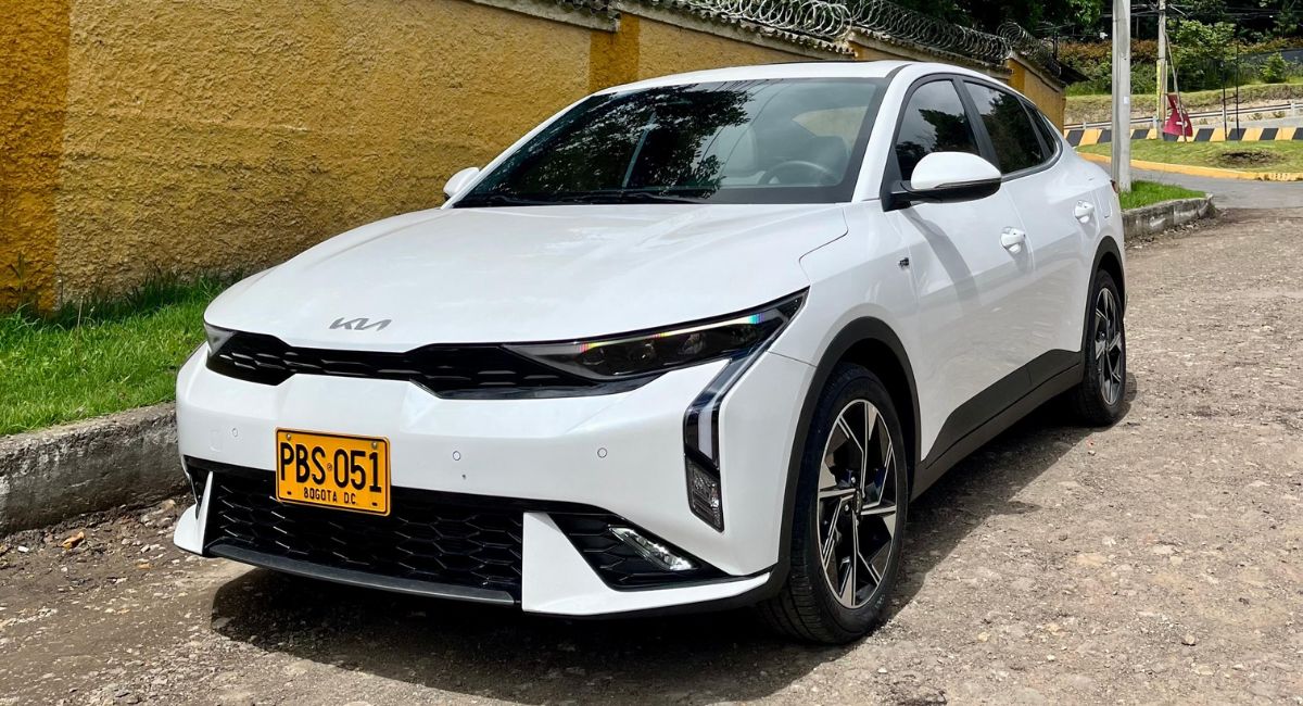 El Kia Picanto es el carro más vendido en Colombia en enero de 2026 y supera a la Renault Duster y Mazda CX-30, y el Kia K3 sigue creciendo.