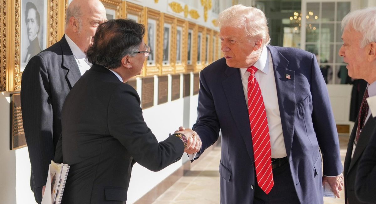 Primera foto de la reunión entre el presidente Gustavo Petro y Donald Trump, el cual se desarrolla en la Casa Blanca de Washington.