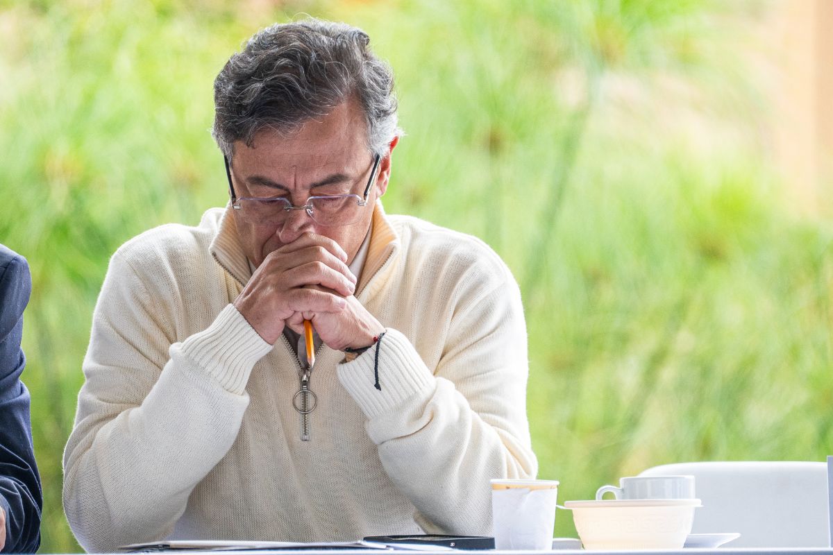 Se le armó lío a Petro por su reunión con Trump: Clan del Golfo anunció represalia por suspensión de negociaciones. 