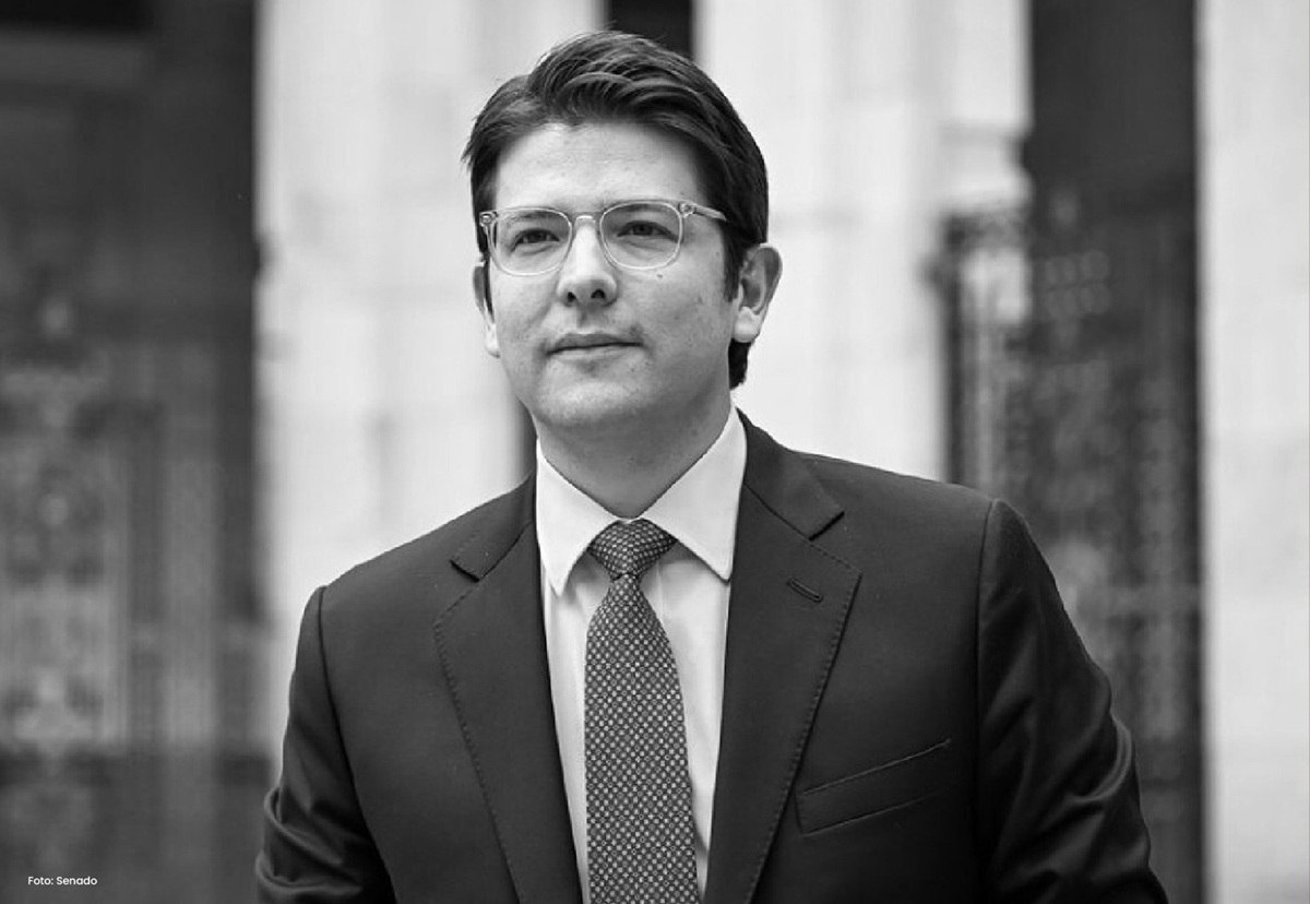 Niegan medida cautelar a familia de Miguel Uribe por pleito con Gustavo Petro