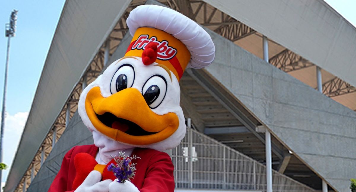 Frisby España anunció una nueva jugada para abrir restaurantes y obtener la marca colombiana lanzando agresivo mensaje a la empresa.