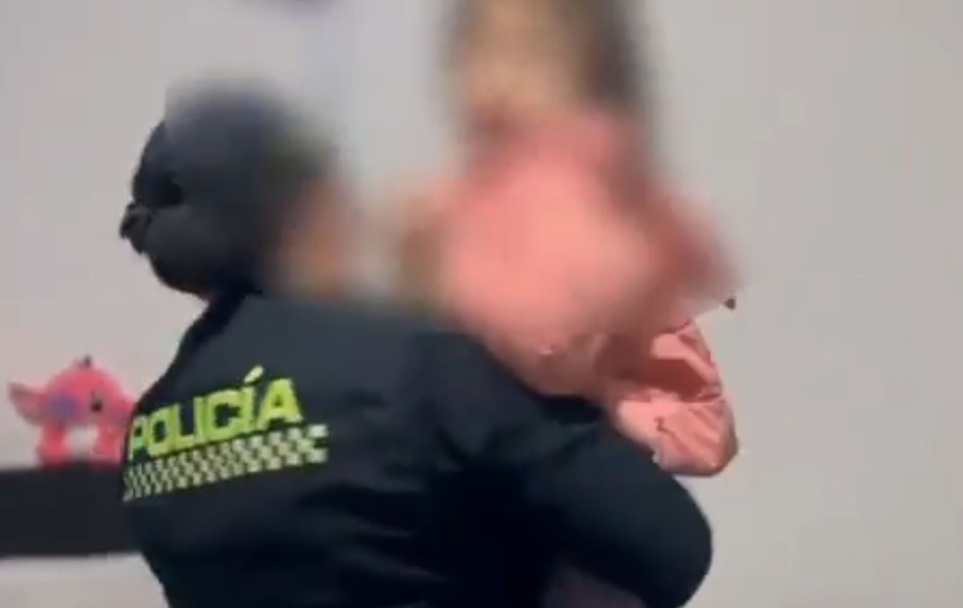 Rescatan a niña de 3 años que estaba abandonada en casa en Verbenal