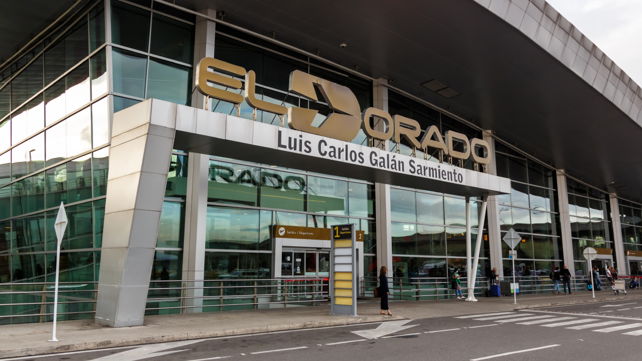 ¿Qué hay detrás de protesta de trabajadores en El Dorado? Advierten a viajeros