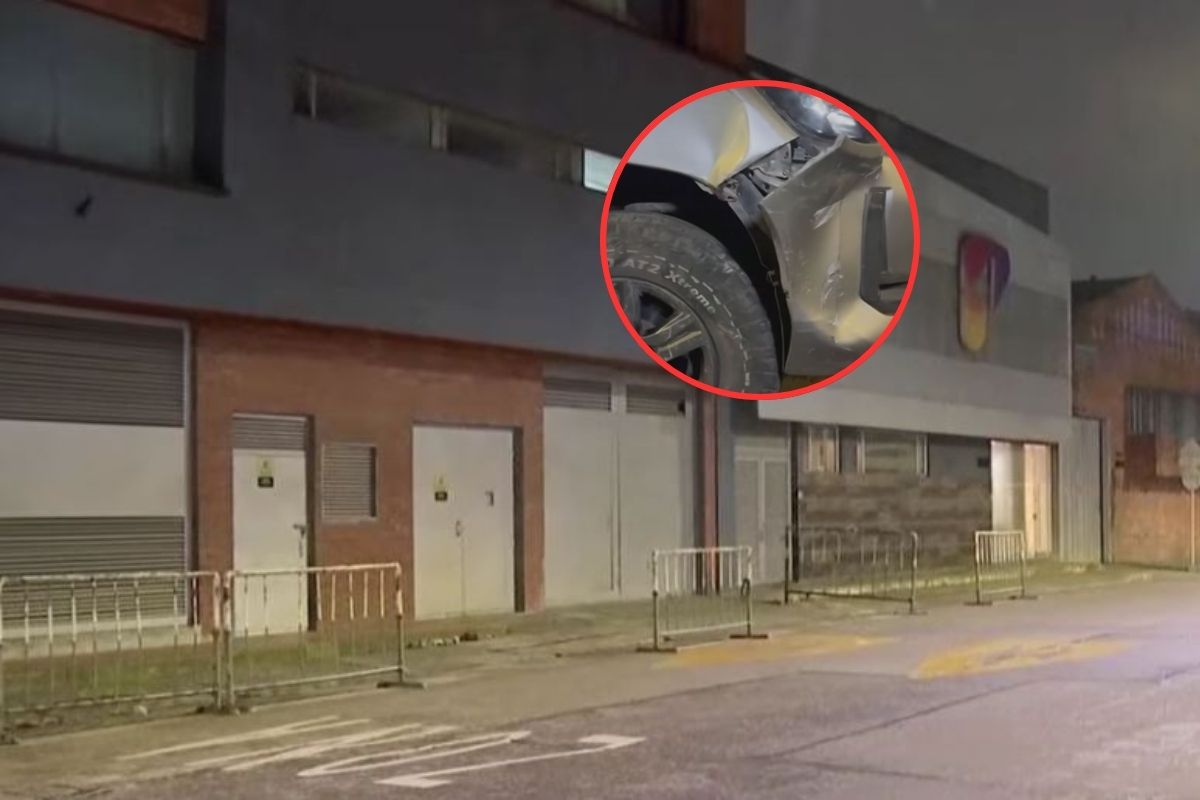 En esta vía ocurrió el tiroteo en Puente Aranda. En el círculo se ve cómo quedó la camioneta involucrada en el robo