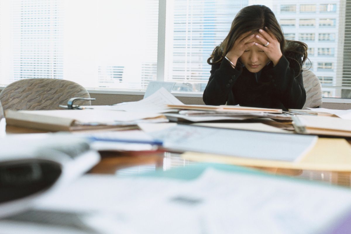 Empresas (pesos pesados) que sacudieron el inicio de 2026: han despedido miles de empleados en Colombia. 