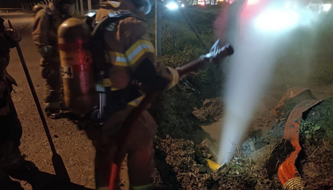 Cierre en Autopista Norte de Bogotá por fuga de gas que provocó caos y trancones