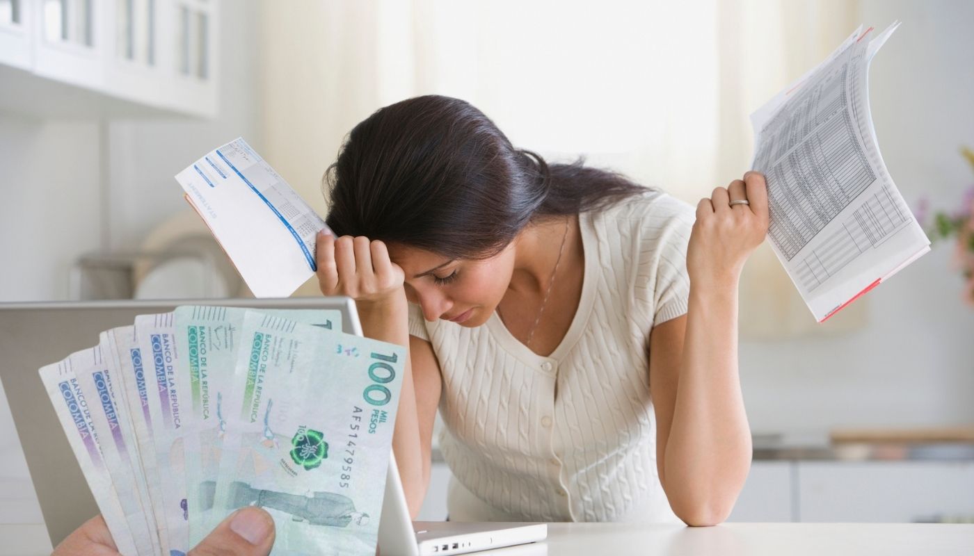 Cómo evitar doble cobro si banco vende deuda a empresa de cobranzas en Colombia