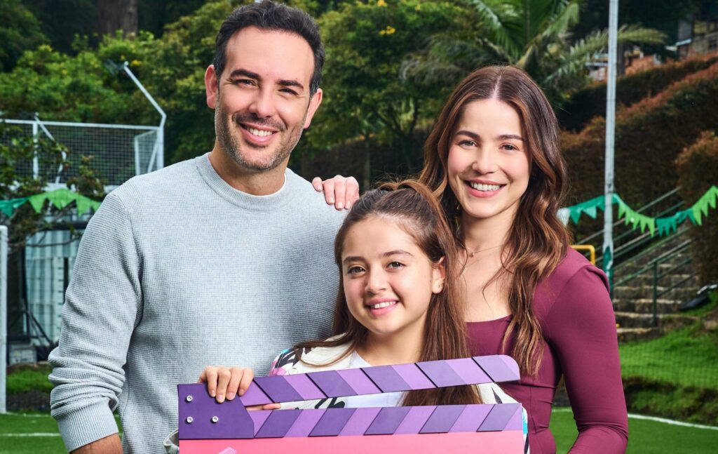 Sebastián Martínez, Hanny Vizcaíno y Julieth Pardau. / Canal RCN.