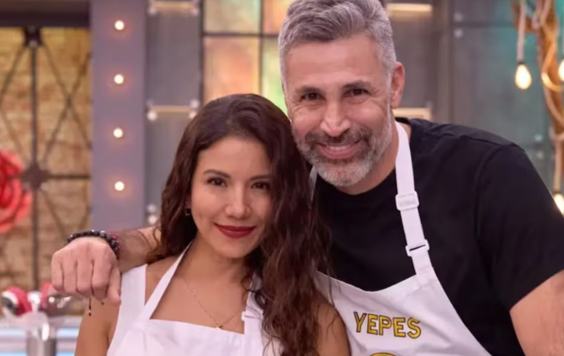 Catherine Escobar abandonó entrevista cuando le preguntaron sobre Mario Yepes