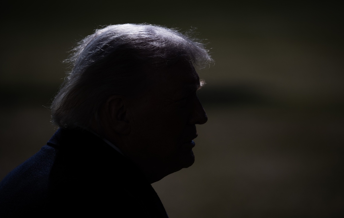 Extracción o asesinato, dos modelos de intervención de Donald Trump