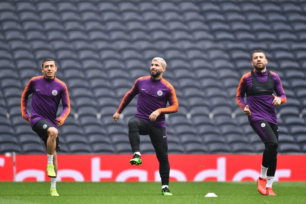 Ian Poveda en el Manchester City / AFP