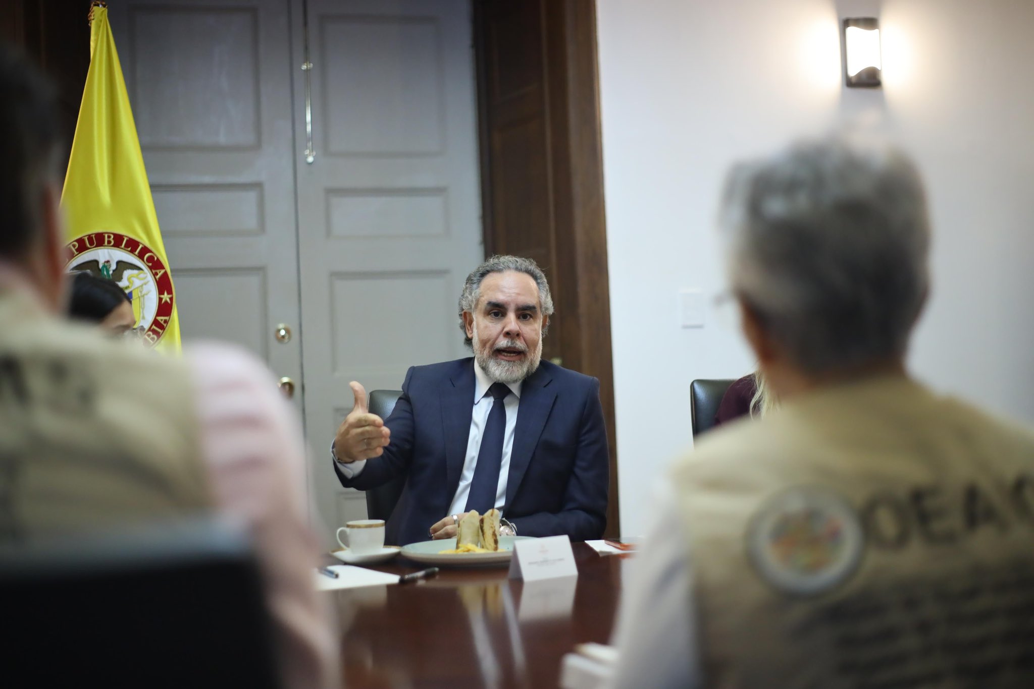 Armando Benedetti confiesa que irá por alcaldía de Barranquilla en 2027