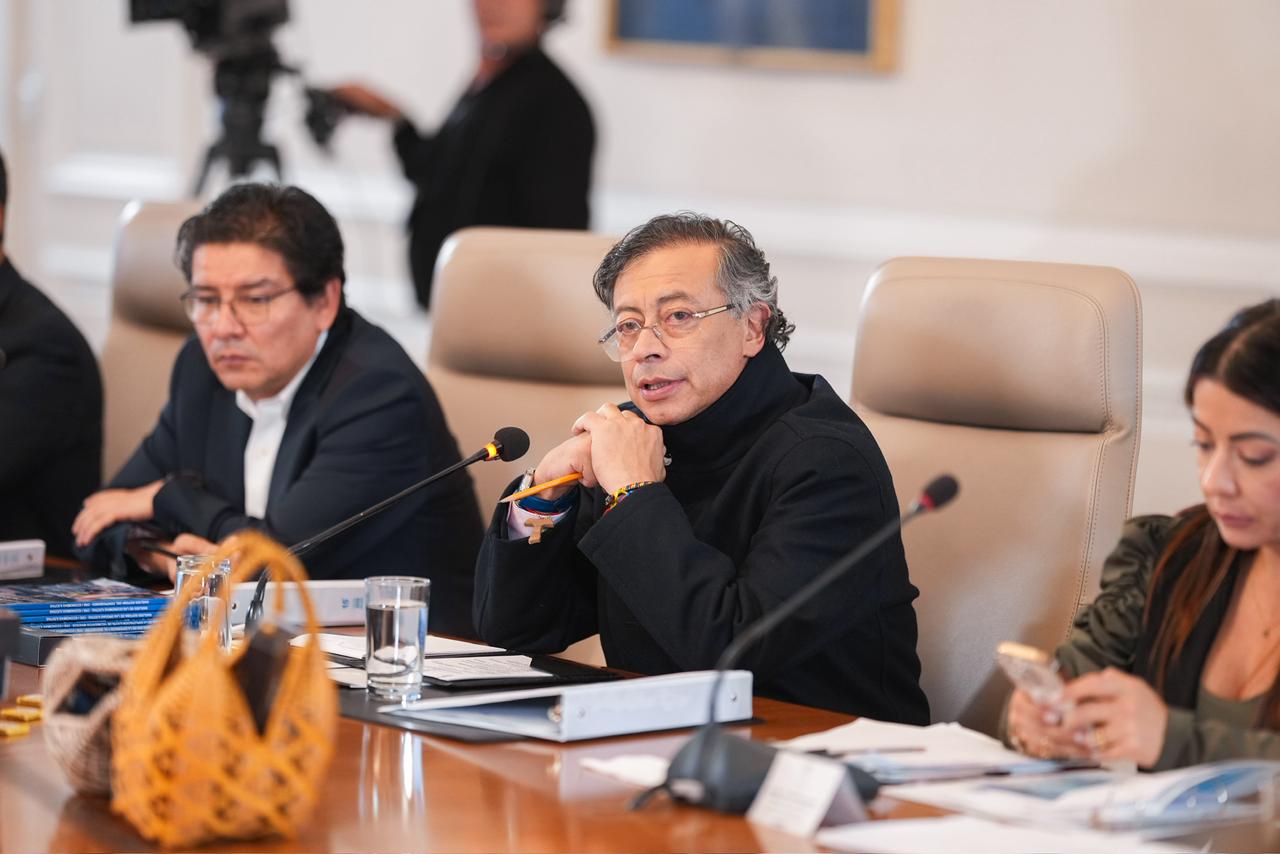 Presidente Gustavo Petro ordenó liquidar EPS que están en quiebra