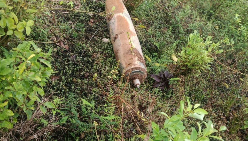 Artefacto encontrado en zona de frontera (captura de pantalla de RTVC)