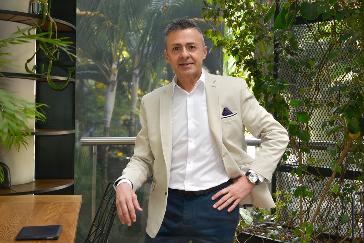 Indra Group nombra a Jaime Giraldo en Medellín para fortalecer hub tecnológico