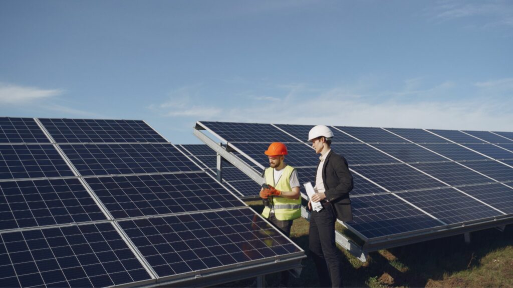 Páneles solares / Freepik