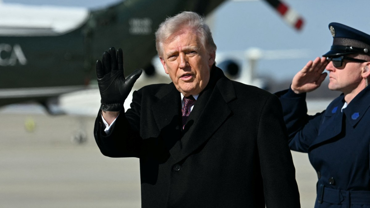 Irán amenaza con cerrar estrecho de Ormuz si EE. UU. ataca cenIrán amenaza con cerrar estrecho de Ormuz si EE. UU. ataca centrales eléctricastrales eléctricas