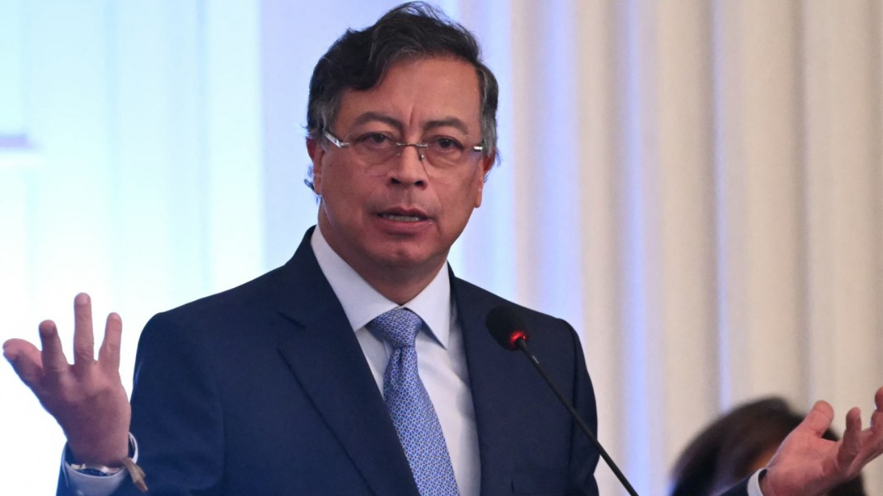 Daniel Briceño cuestiona a Gustavo Petro tras accidente de avión en Putumayo