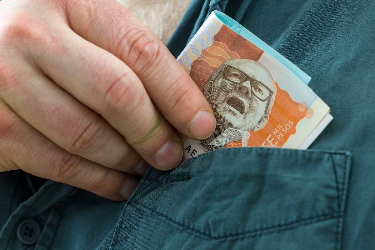 Sacarán de circulación miles de billetes en Colombia: explican los motivos
