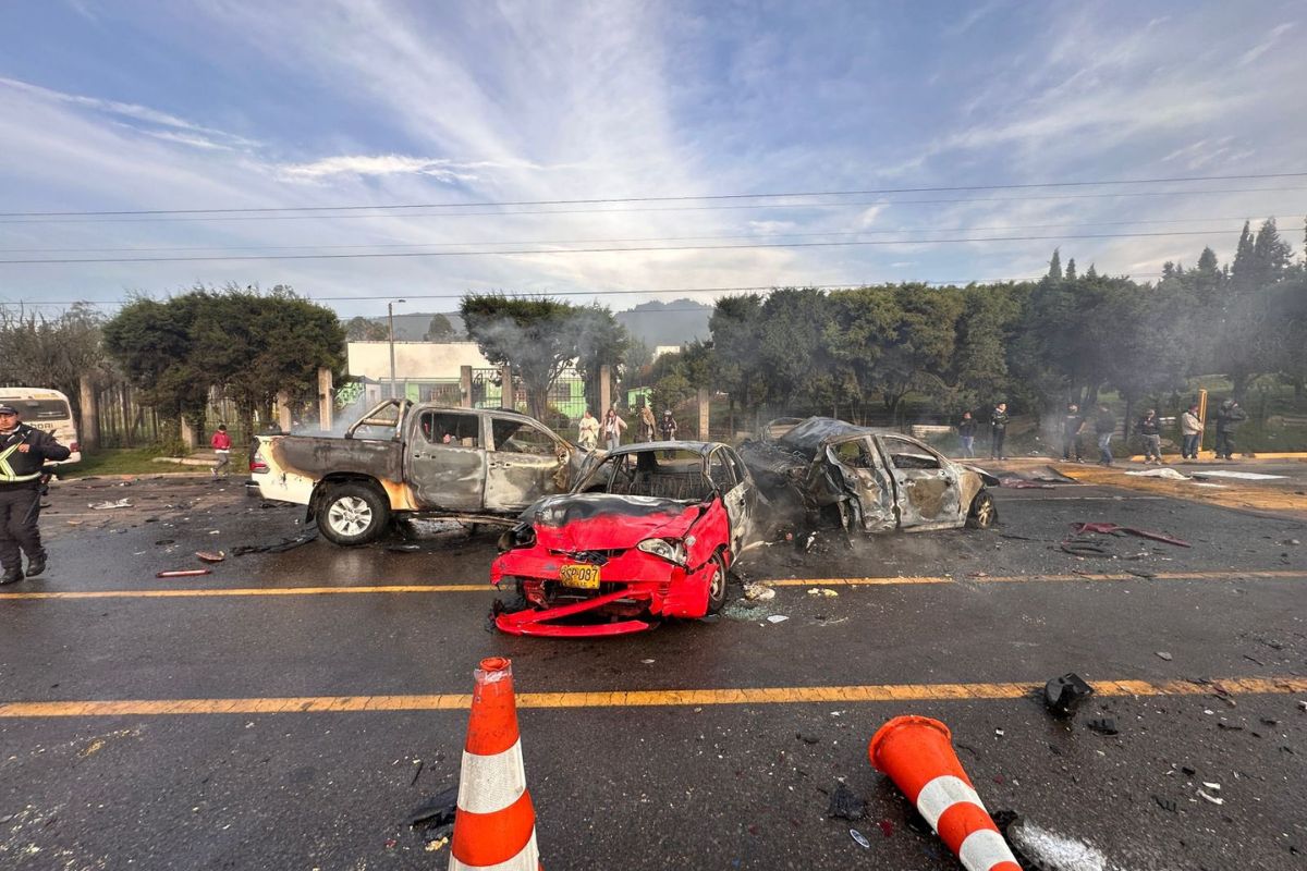 "Pasó como un borrador": Vea el impactante testimonio de Nelson Chisavo, sobreviviente del accidente en el peaje de Casablanca que salvó a su esposa.