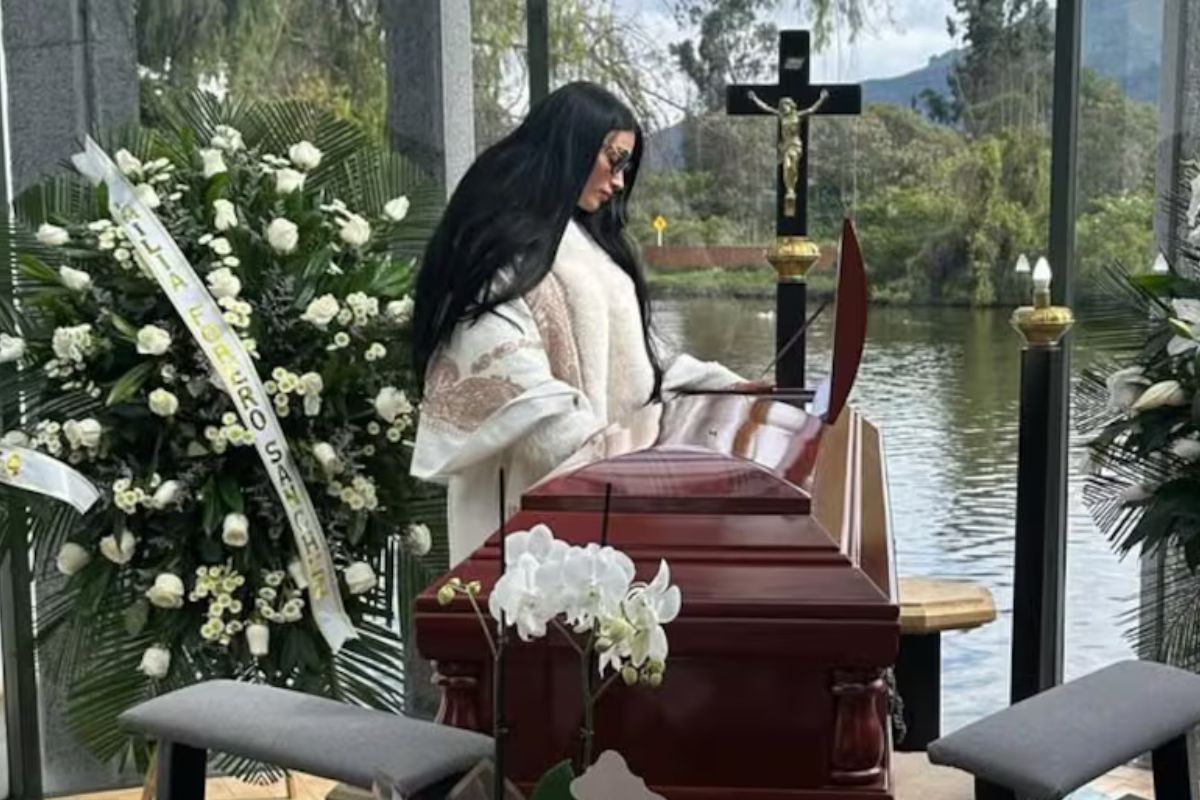 Jessica Cediel habló en exclusiva con 'La Red' sobre su retiro temporal, el duelo por su papá y defendió las fotos junto al féretro que causaron revuelo.